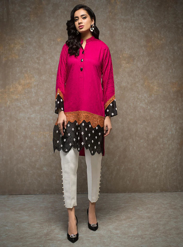 Zainab Chottani | Magenta Boho