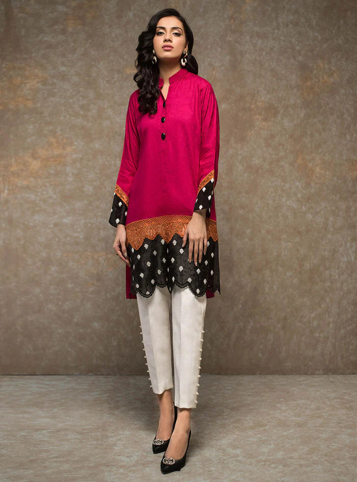 Zainab Chottani | Magenta Boho