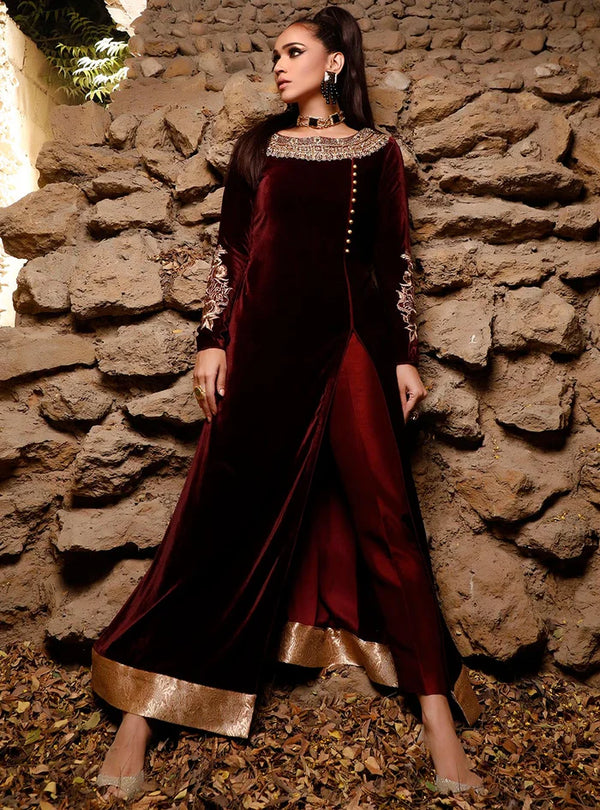 Zainab Chottani | Semi-Formals | Alizarin Crimson - House of Ayeza