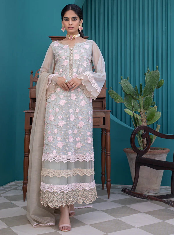 Zainab Chottani | Mint Magnificence