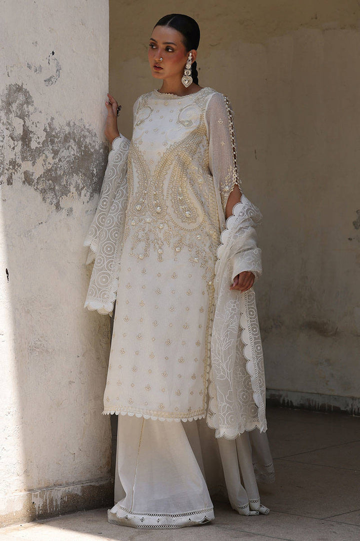 MNR | Ankh Macholi Festive Edit | Sitara - House of Ayeza