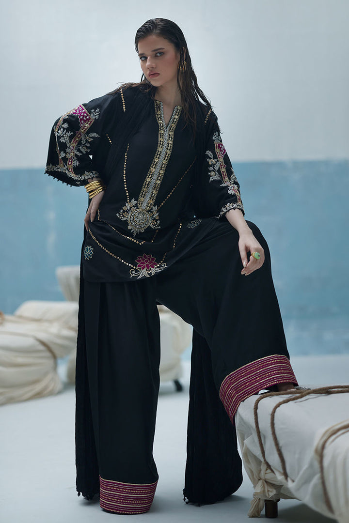 Rozina Munib | Spring Summer 2025 | SS25-11 - House of Ayeza
