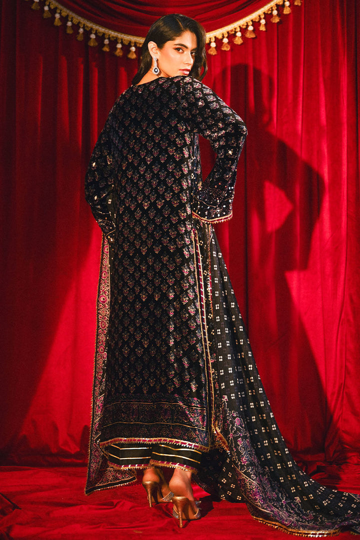 Ansab Jahangir | So Hot - Luxury Velvets | Melek - House of Ayeza