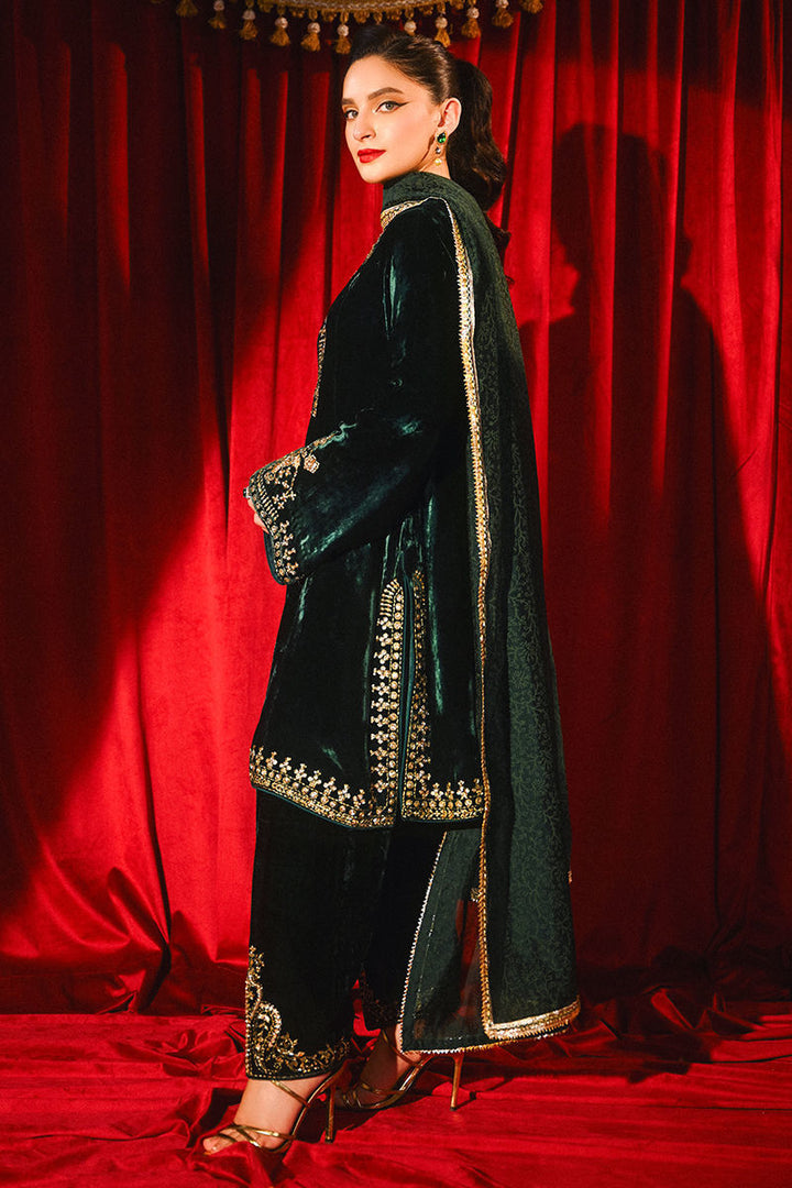 Ansab Jahangir | So Hot - Luxury Velvets | Taliah - House of Ayeza