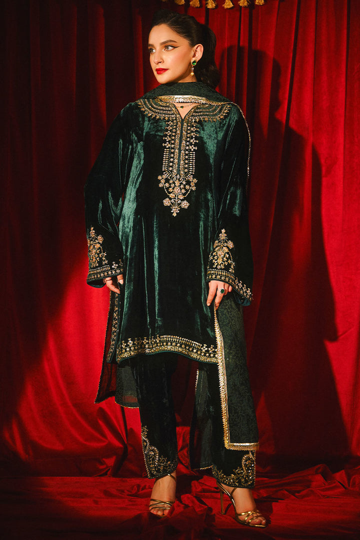 Ansab Jahangir | So Hot - Luxury Velvets | Taliah - House of Ayeza