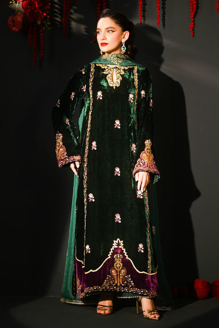 Ansab Jahangir | So Hot - Luxury Velvets | Mirha - House of Ayeza