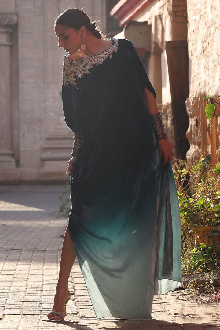 Rozina Munib | Fall/Winter 2025 -26 | FW25-04 - House of Ayeza