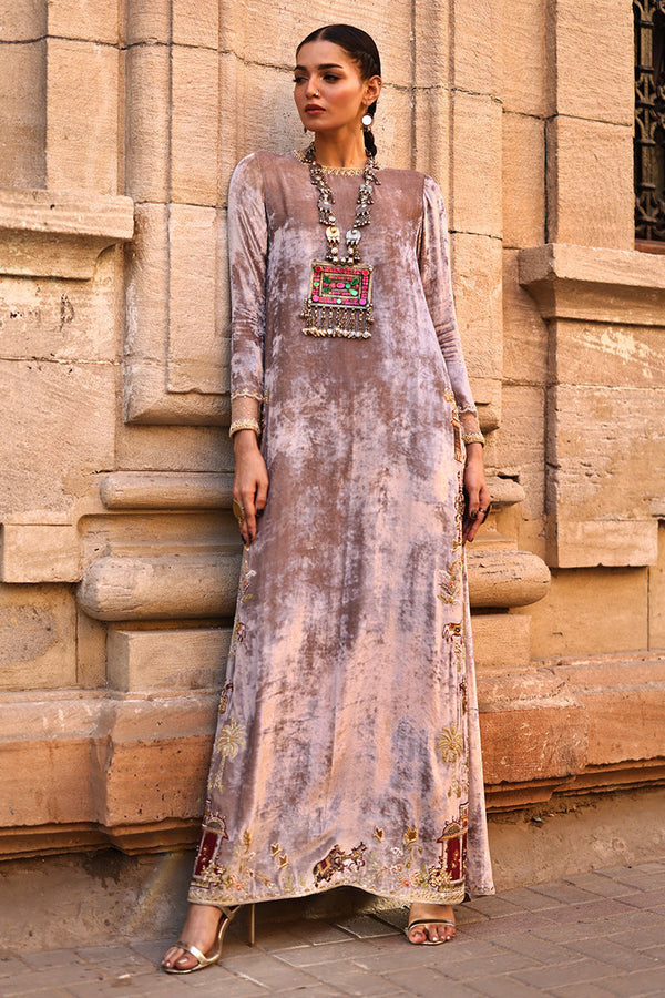 Rozina Munib | Fall/Winter 2025 -26 | FW25-19 - House of Ayeza