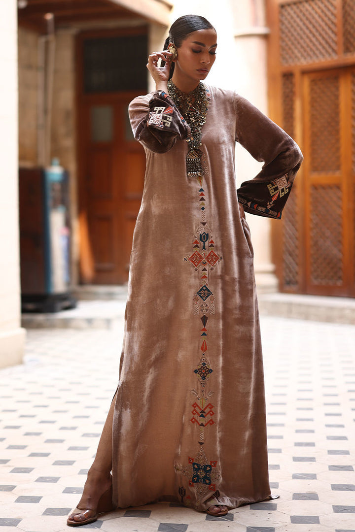 Rozina Munib | Fall/Winter 2025 -26 | FW25-22 - House of Ayeza