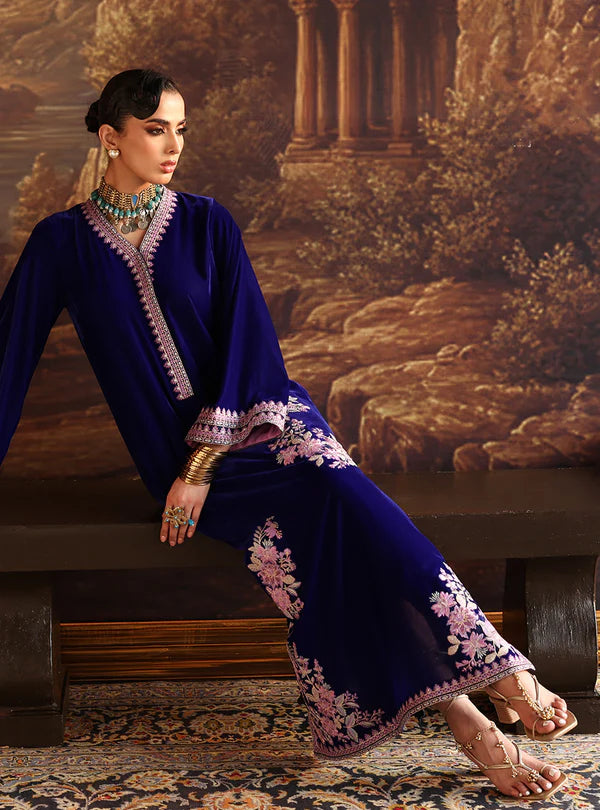 Zainab Chottani | Velura Velvet Edit 25 | Elif Kaftan - House of Ayeza