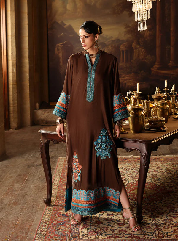 Zainab Chottani | Velura Velvet Edit 25 | Sienna Kaftan - House of Ayeza