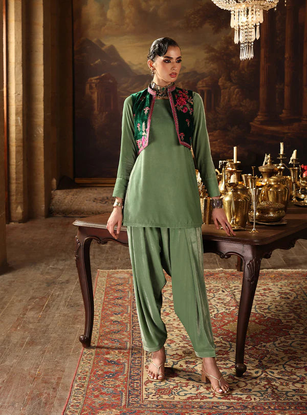 Zainab Chottani | Velura Velvet Edit 25 | Jade Bolero - House of Ayeza