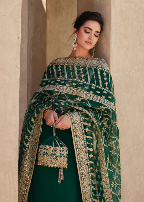 Kanwal Malik | Laira Luxury Pret'24 | Zyra - House of Ayeza