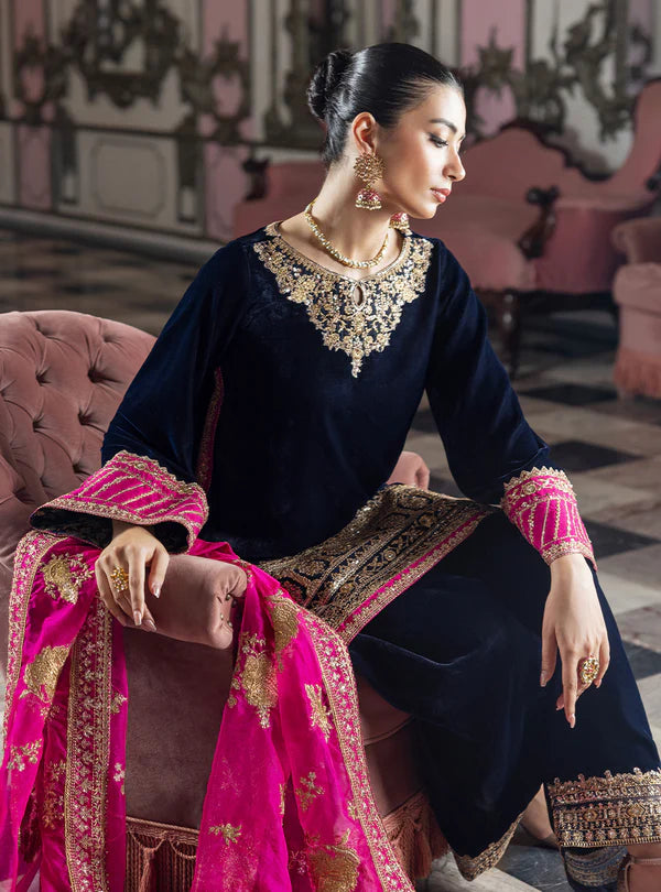 Zainab Chottani | Stitched Velvet 24 | Tara - House of Ayeza