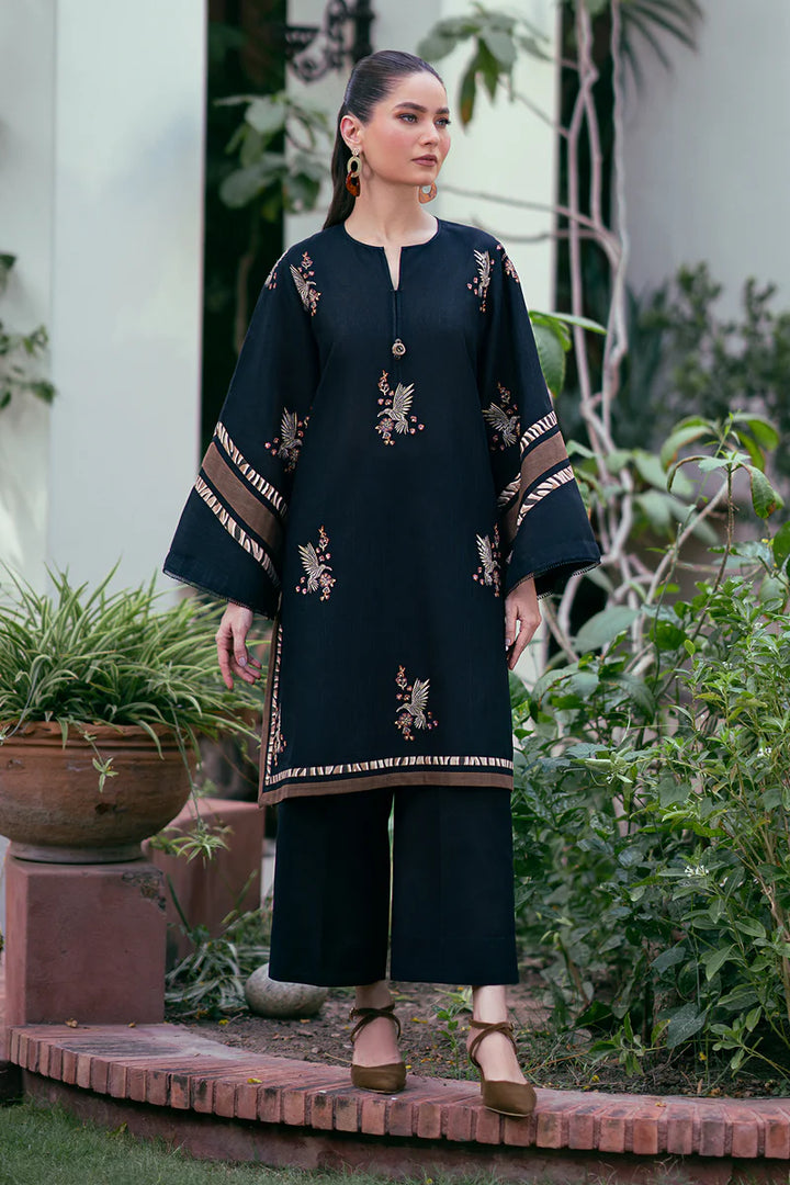 Baroque | Embroidered Khaddar | PR-1025 - House of Ayeza