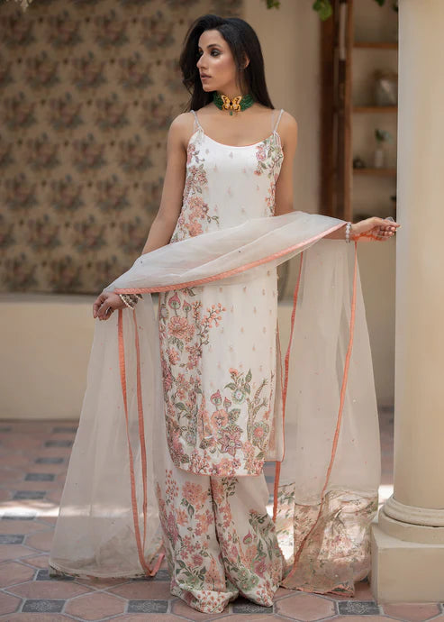 Shiza Hassan | Chap Tilak Luxury Pret | Pearl Opulence - House of Ayeza
