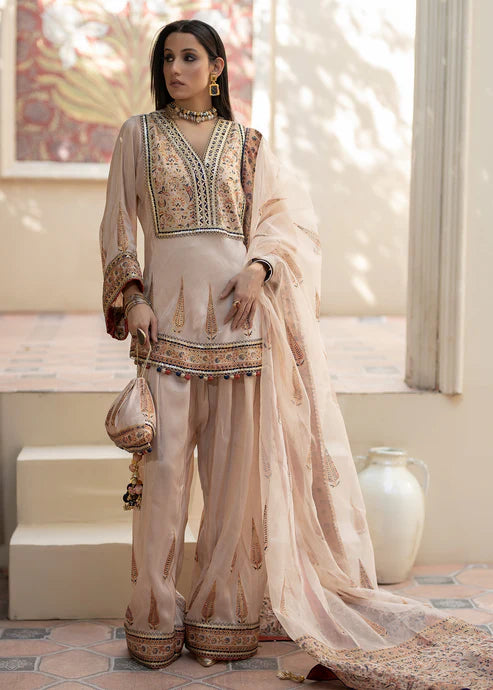 Shiza Hassan | Chap Tilak Luxury Pret | Rosy Mist - House of Ayeza