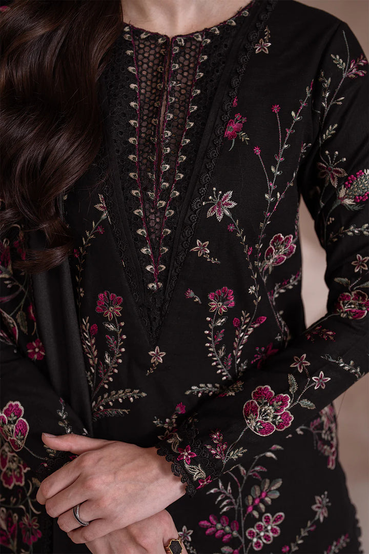 Iznik | Exclusive Winter | UE-380 Embroidered Khaddar - House of Ayeza