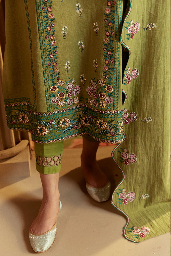 Cross Stitch | Winter Collection 24 | GREEN OASIS-3 PC KHADDAR EMBROIDERED SUIT - House of Ayeza