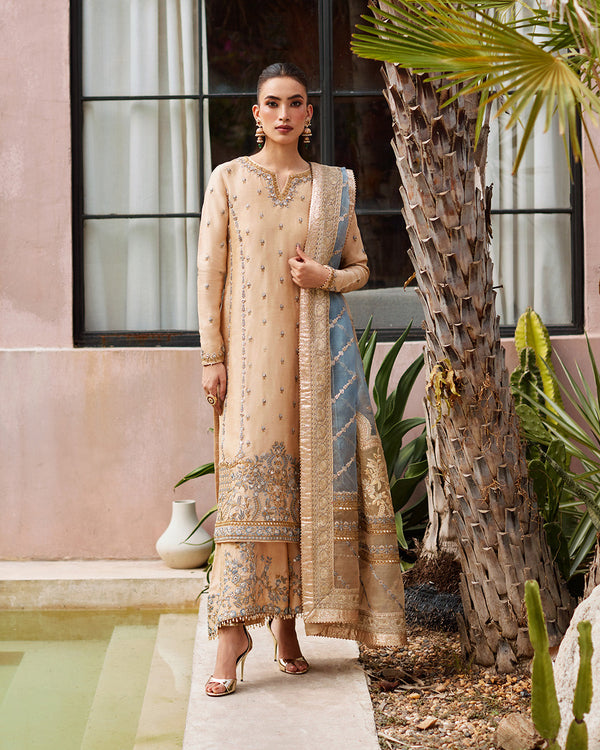 Faiza Saqlain | FS Luxe Aurnia |
 Yelena