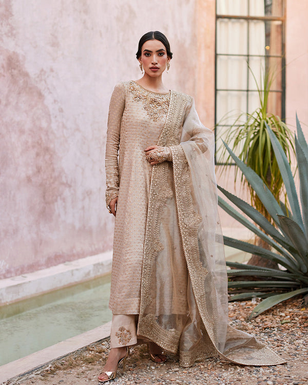 Faiza Saqlain | FS Luxe Aurnia |
 Moira