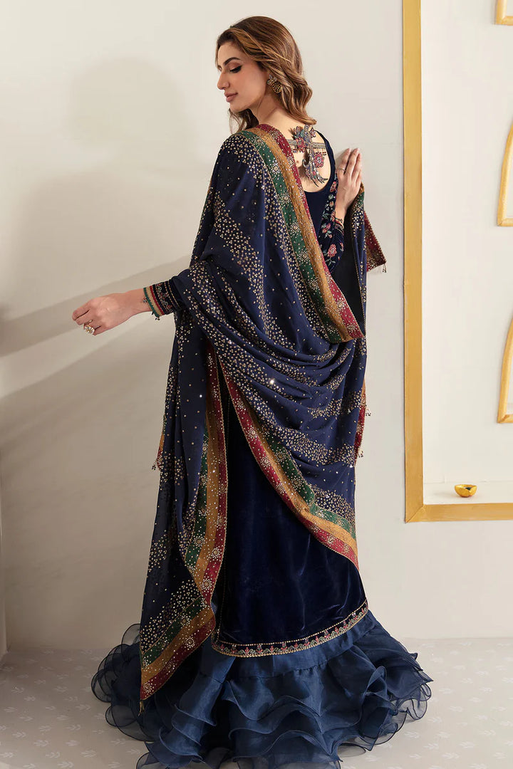 Jazmin | Embroidered Velvet Formal | VF-2005 (Copy) - House of Ayeza