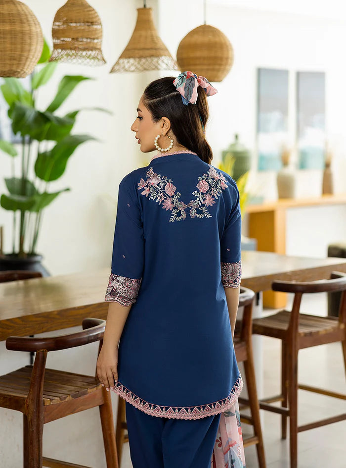 Zainab Chottani | Tahra Lawn 25 | Elisa - House of Ayeza