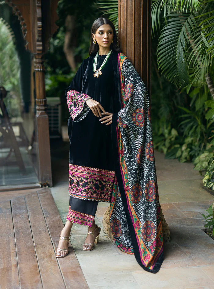 Zainab Chottani | Makhmal Luxe Pret | Ghazaleh - House of Ayeza