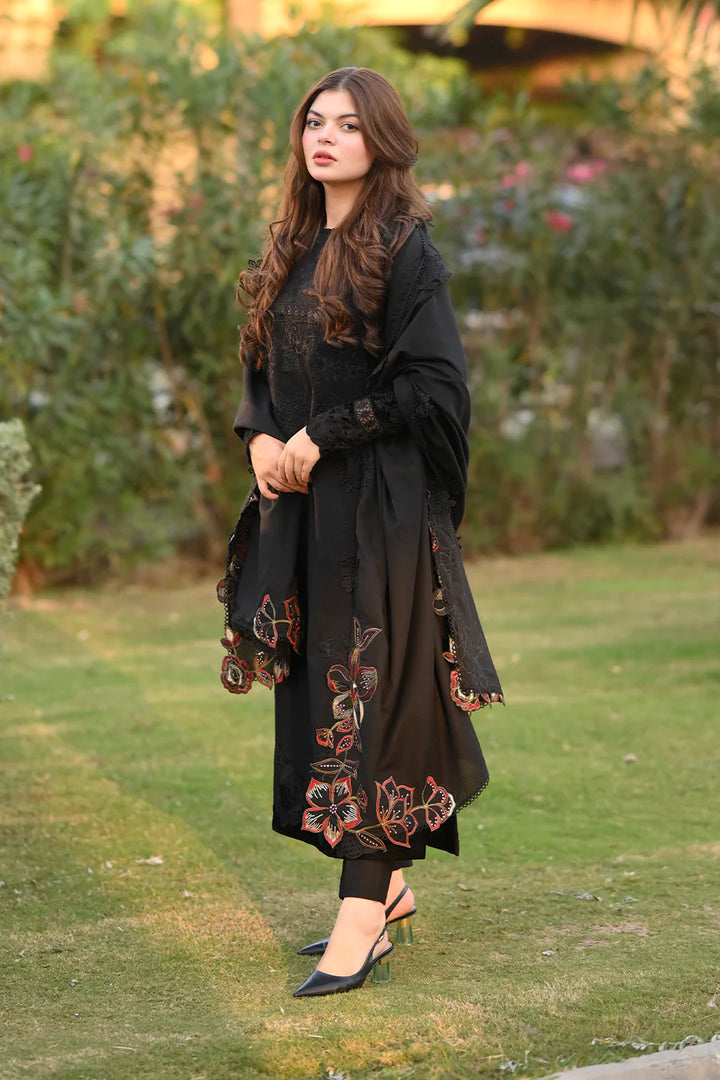 Iznik | Premium Winter | IPK-11 Embroidered Slub Khaddar - House of Ayeza