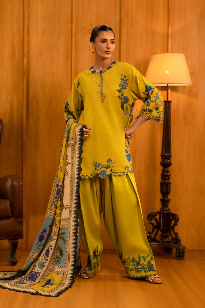 Sana Safinaz | Muzlin Winter '25 | Slub Muzlin 3 Piece Suit | M253-004A-3CY - House of Ayeza