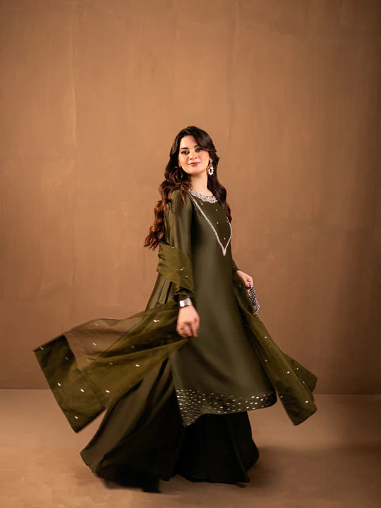 MK Wears | Festive Vol. 1 | Nuray - House of Ayeza