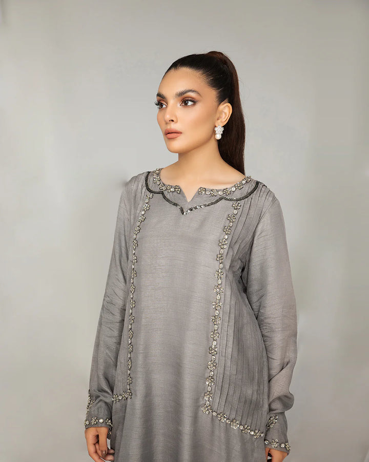 Mariya Sohail | Ash Grey