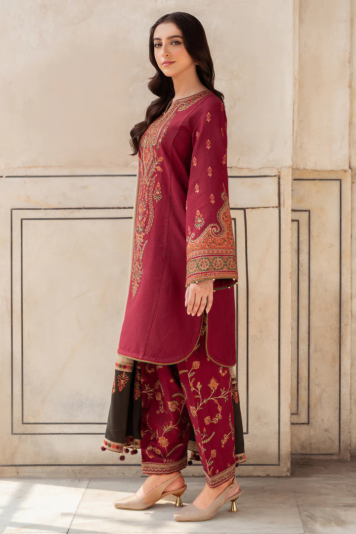 Jazmin | Delia Fall Winter 24 | EMBROIDERED SLUB KHADDAR DW'24 D3 - House of Ayeza