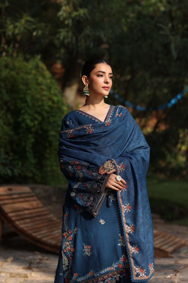 Saadia Asad | Winter Shawl 2024 Suzaankari | D8 - House of Ayeza