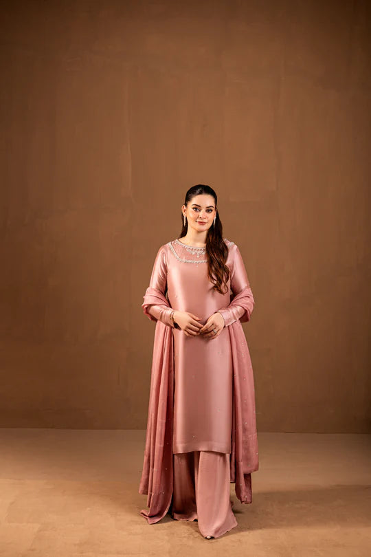 MK Wears | Festive Vol. 1 | Serra - House of Ayeza