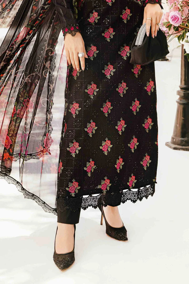 Maria B | M Prints | 3 Piece Embroidered Lawn Suit | MPT-2601-B - House of Ayeza