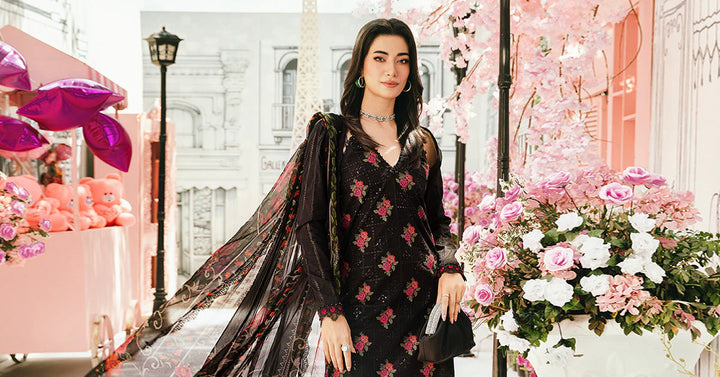 Maria B | M Prints | 3 Piece Embroidered Lawn Suit | MPT-2601-B - House of Ayeza