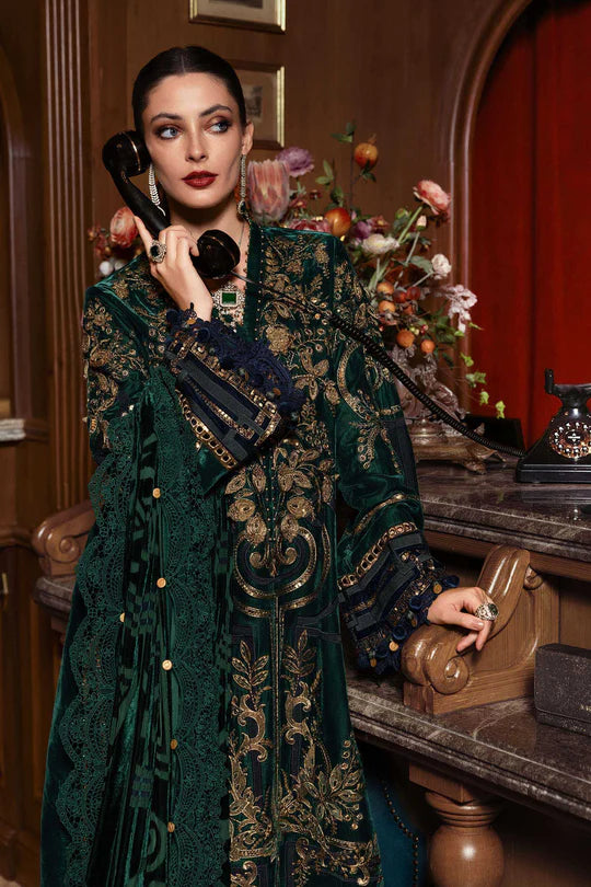 Maria B | Winter Luxe | Embroidered Velvet Suit | WL-1302 - House of Ayeza