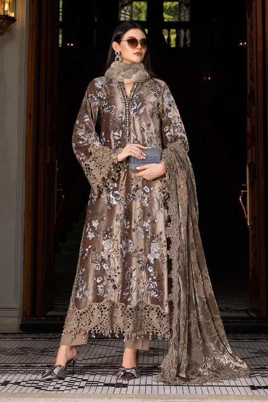 Maria B | Winter Luxe | Embroidered Velvet Suit | WL-1303 - House of Ayeza