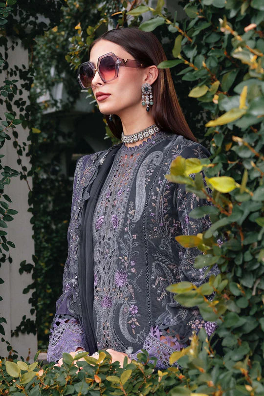 Maria B | Winter Luxe | Embroidered Velvet Suit | WL-1305 - House of Ayeza