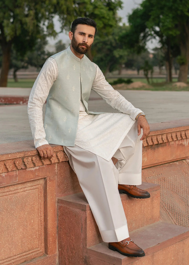 Kanwal Malik | Siraaj Menswear’25 | Ziyan - House of Ayeza