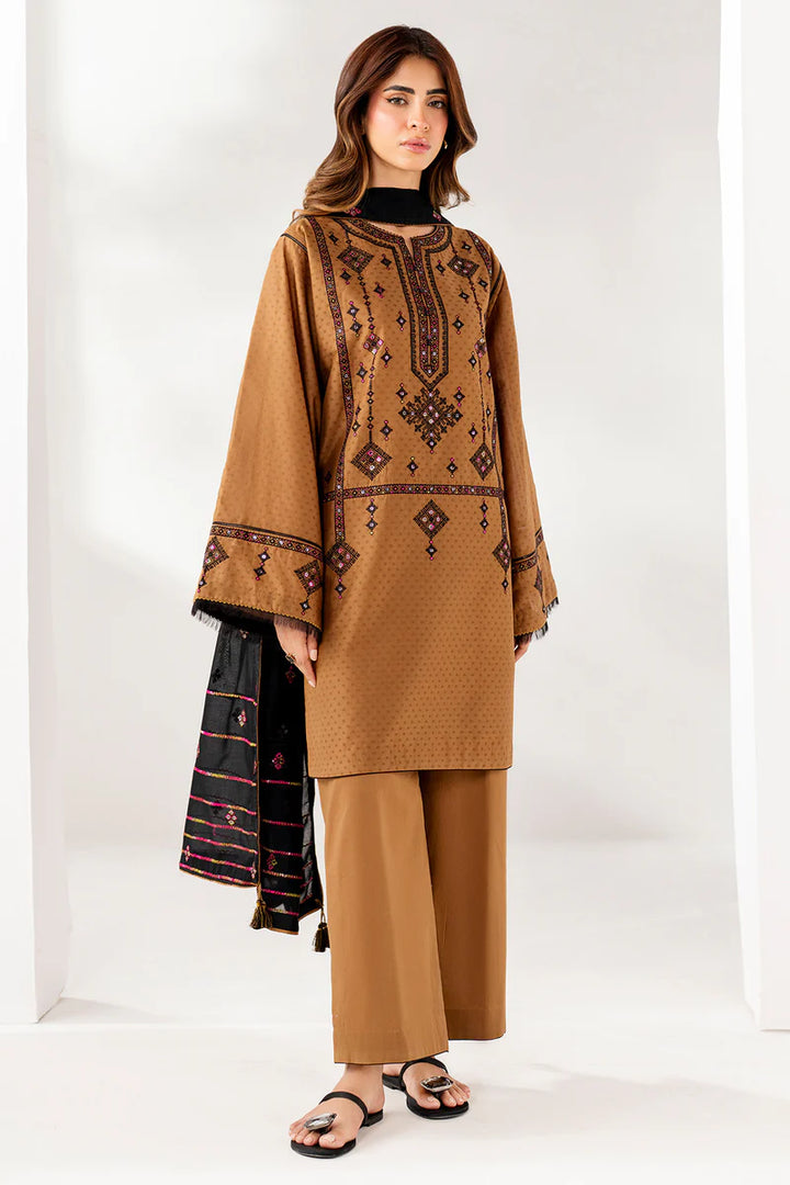 Jazmin | New Arrivals | EMBROIDERED LAWN USE-9250 - House of Ayeza