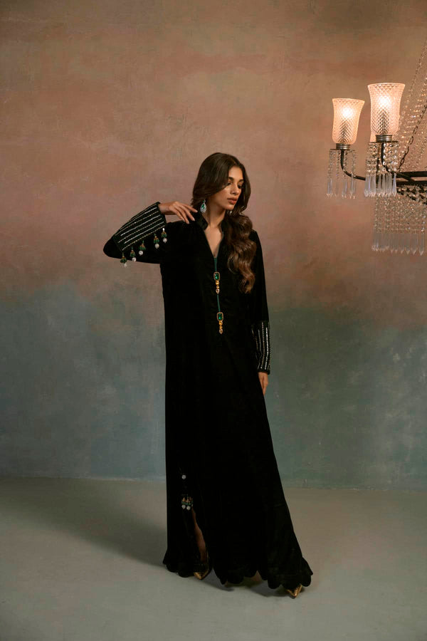 Ayesha Somaya | Velvet | Eclipse Black