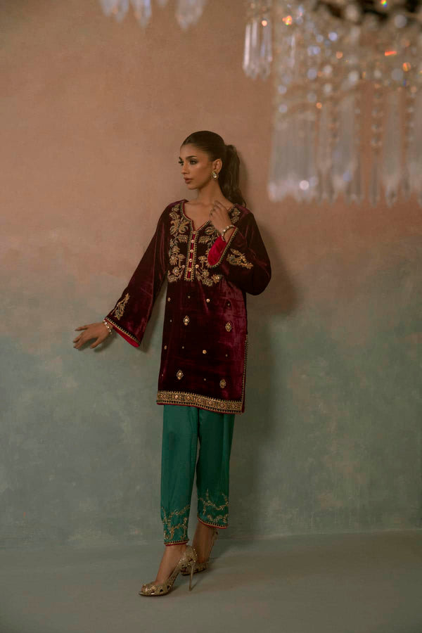 Ayesha Somaya | Velvet | Moon shadow