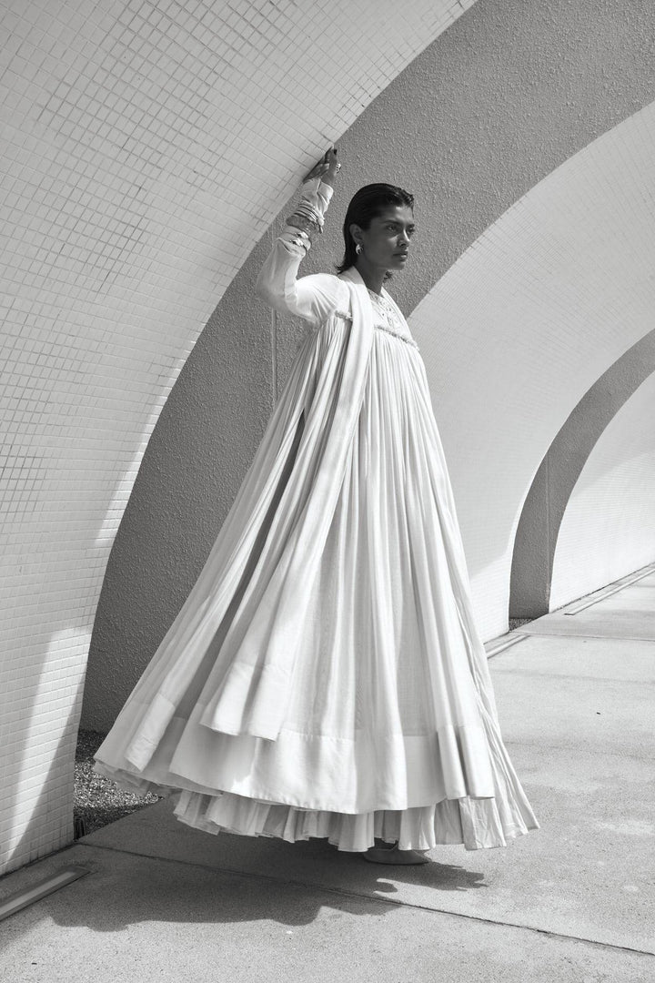 Iqbal Hussain | DW-18 - House of Ayeza