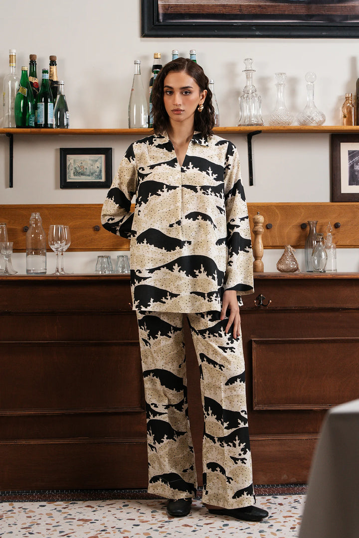 Ethnc | Cords Sets Western | PRINTED SUIT | E0518/106/901 - House of Ayeza