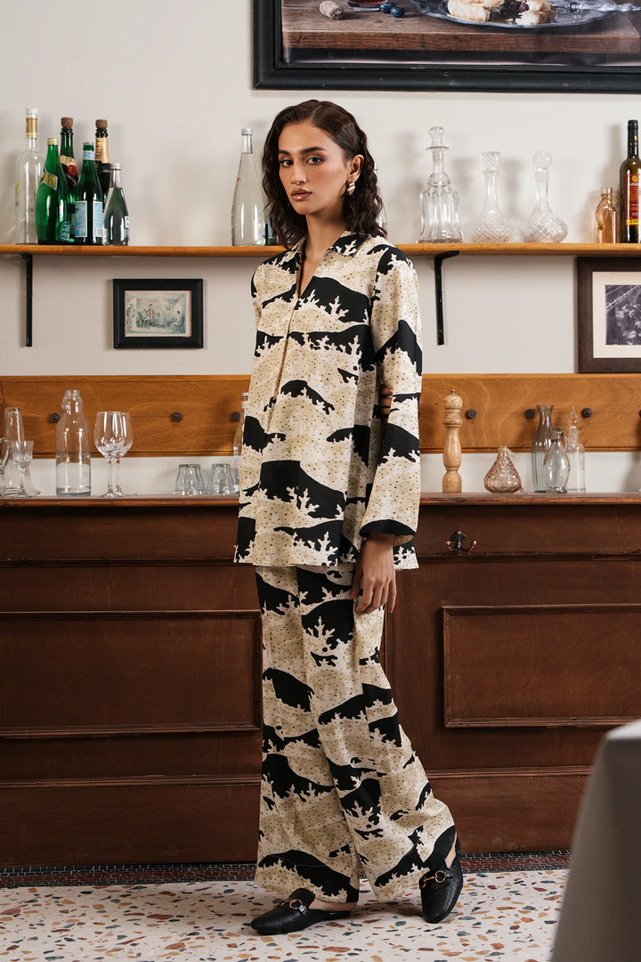 Ethnc | Cords Sets Western | PRINTED SUIT | E0518/106/901 - House of Ayeza