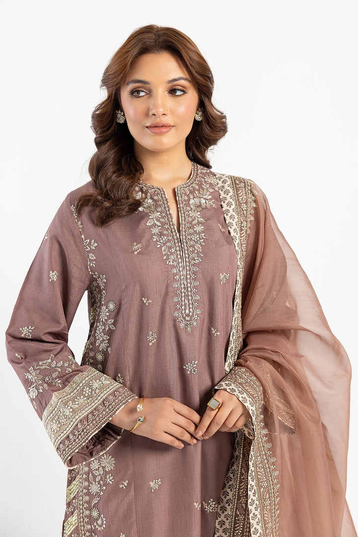 Ethnic | Boutique Collection | EMBROIDERED SUIT | E0604/104/819 - House of Ayeza