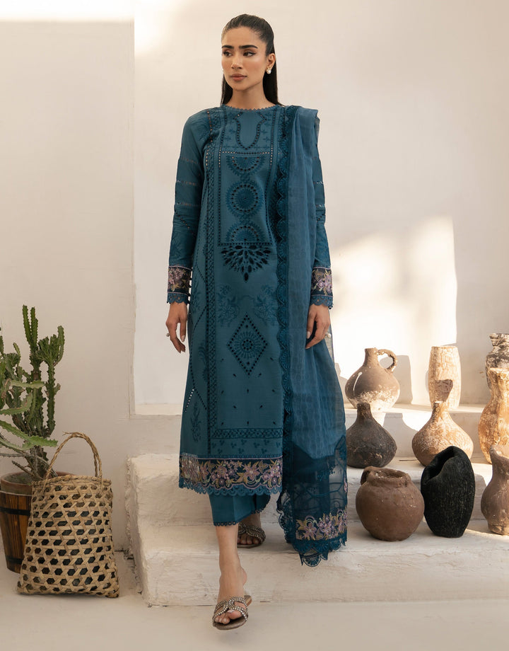 CINQ | Capsule Luxury Eid Edit '24 | ESSENCE - House of Ayeza