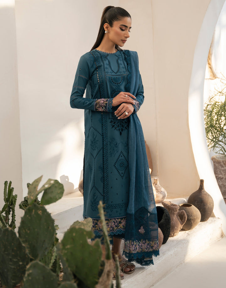 CINQ | Capsule Luxury Eid Edit '24 | ESSENCE - House of Ayeza